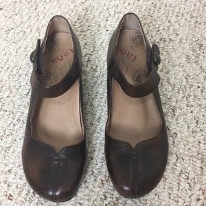 Taos Samba Mary Jane comfort shoes - Dark Brown 10